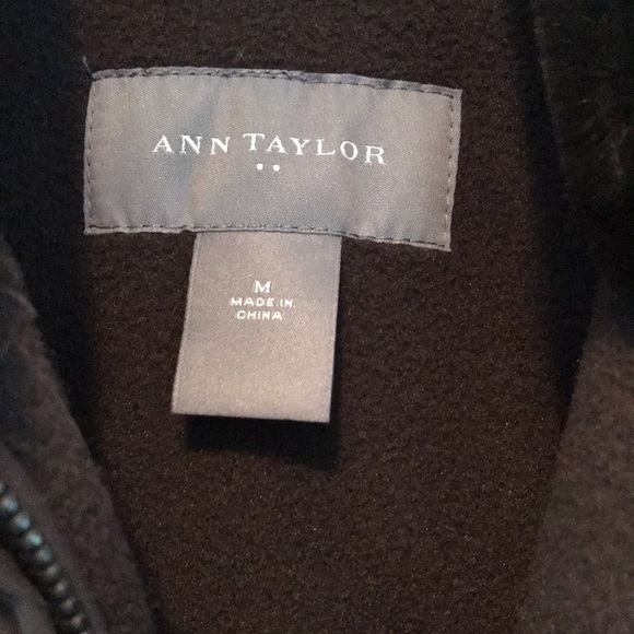 Brown vest with faux fur collar - Picture 2 of 4